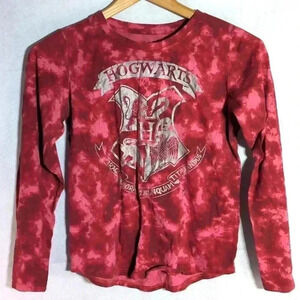 Harry Potter Girls Hogwarts School Shirt Girls red tie dye sz L